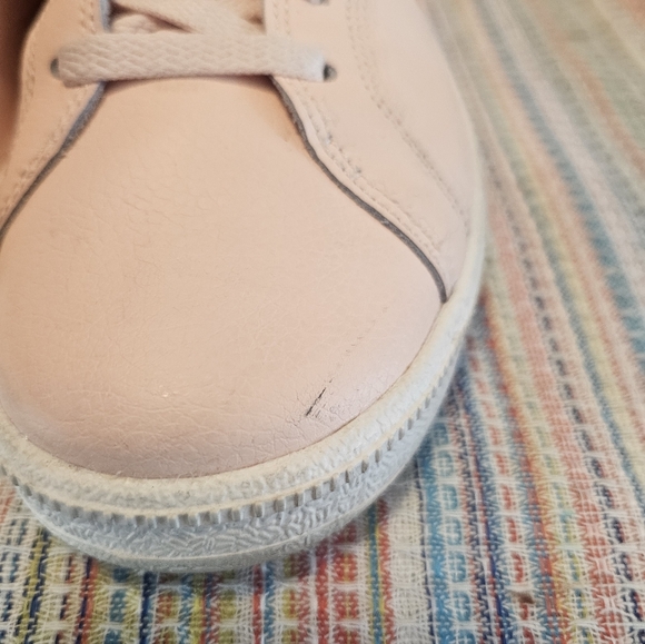 Nike Women's Light Pink Sneakers - Picture 3 of 6